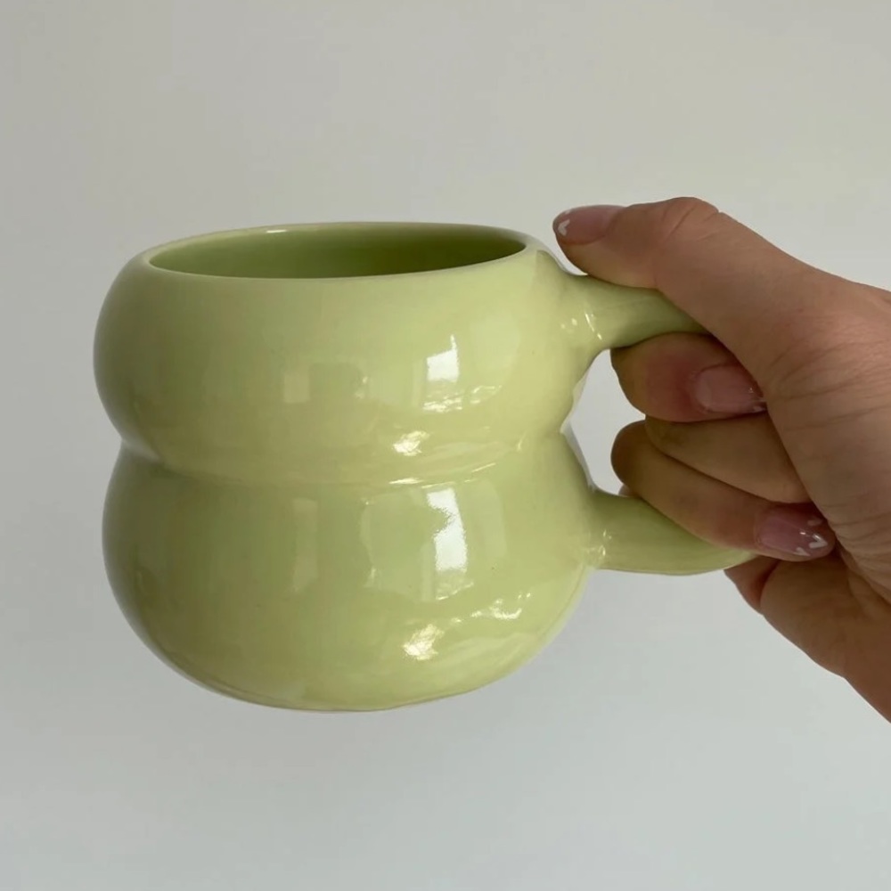 ISO Mudwitch Venus coffee mug! Any color.